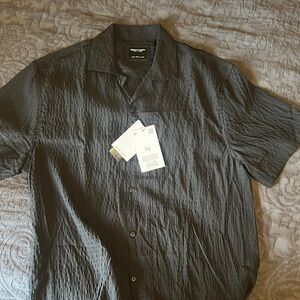 Men's Black Short Sleeve Shirt